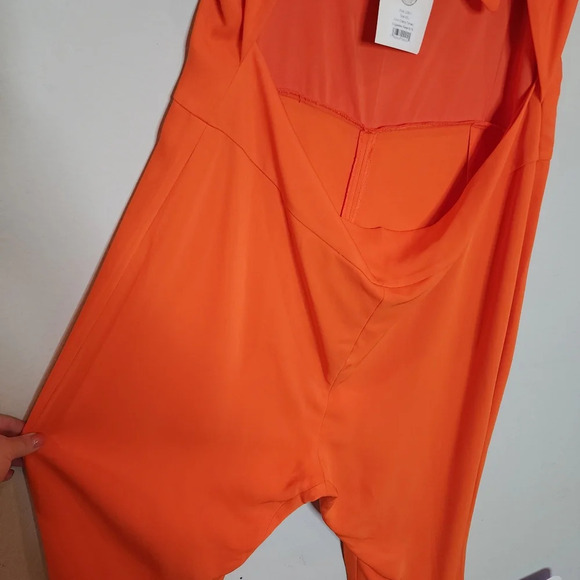 NWT Lita By Ciara Orange Cutout Flare Jumpsuit Viscose women's size XXL - Picture 14 of 14